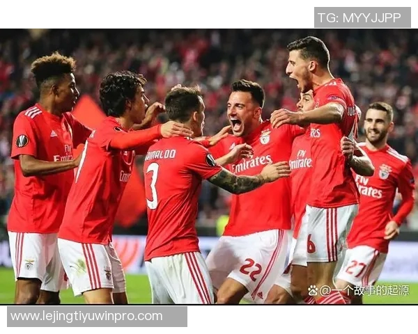 德媒报道本菲卡多名球员感染病毒但仍需满足人数要求才能推迟比赛