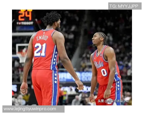 马克西称赞乌布雷在场上积极发声带动队友攻防两端表现出色